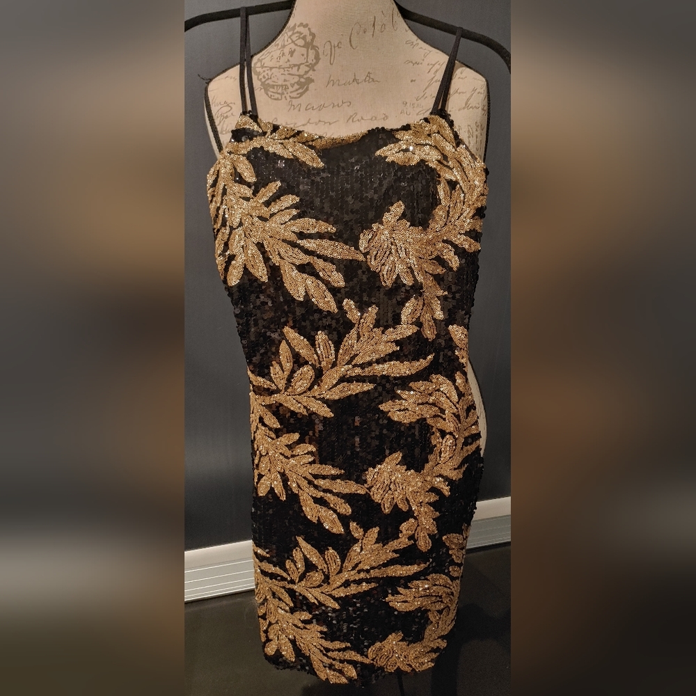 Akira Sequin Women's Mini Bodycon Black/Gold Dress Size Medium
